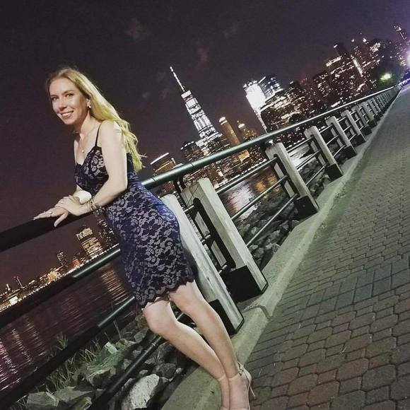 Meet your Posher, Dana - Picture 1 of 1